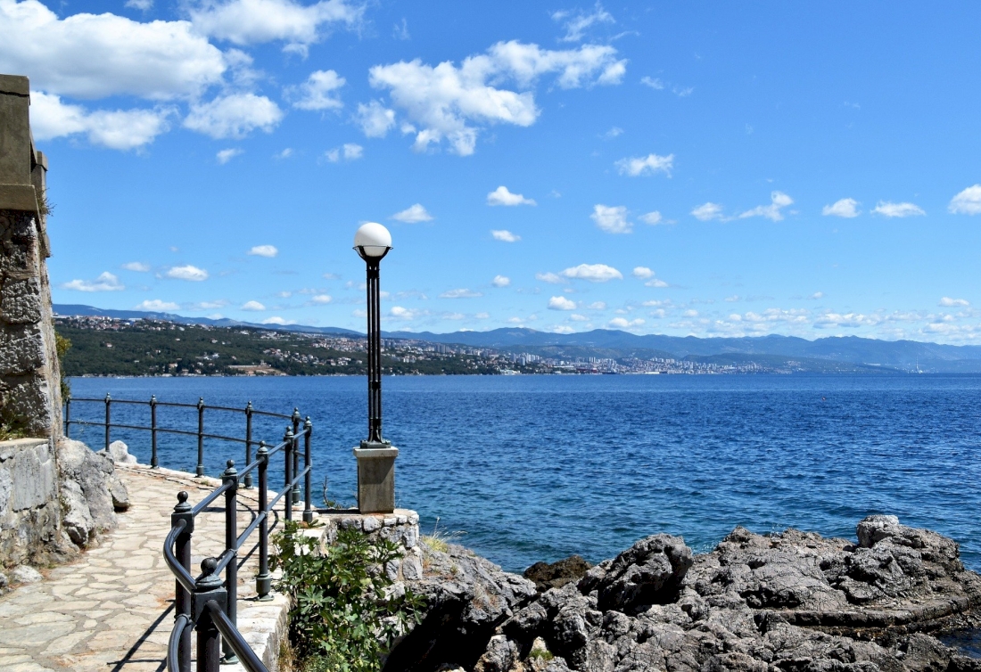 Luxury apartment with private pool - Opatija Riviera